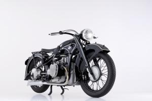 BMW R 12
